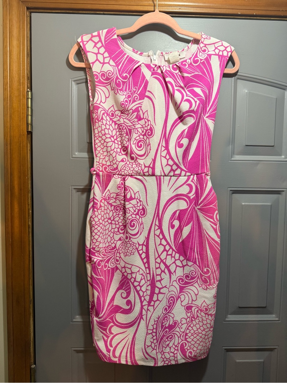 Pink -white tropical paisley peacock print vacation dress (small) with pockets! - Picture 10 of 14